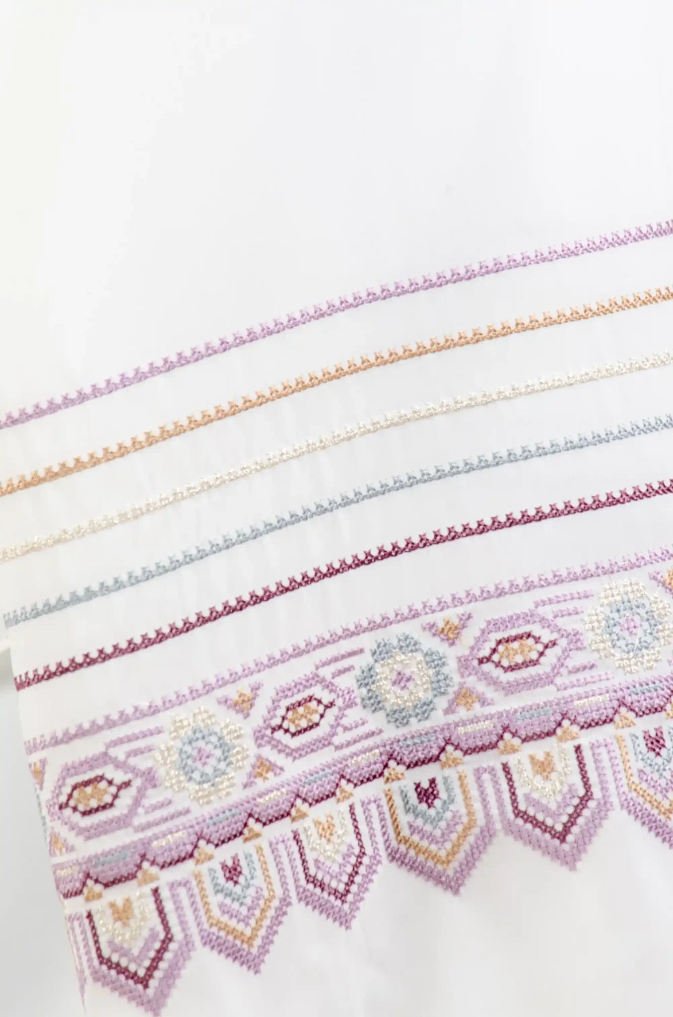 Tatreez Embroidered Hijab | Beehive - Purple