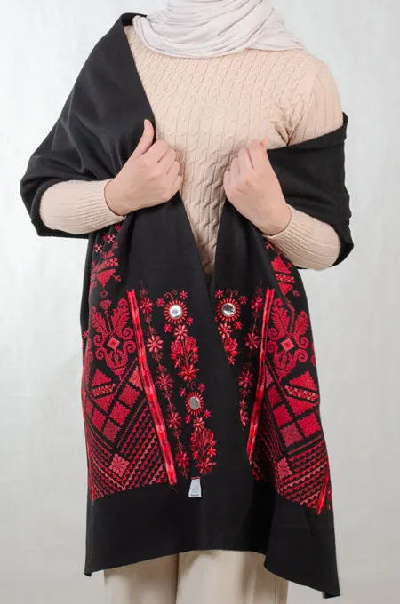 Tatreez Embroidered Shawl | Nabati Black - Red Mix