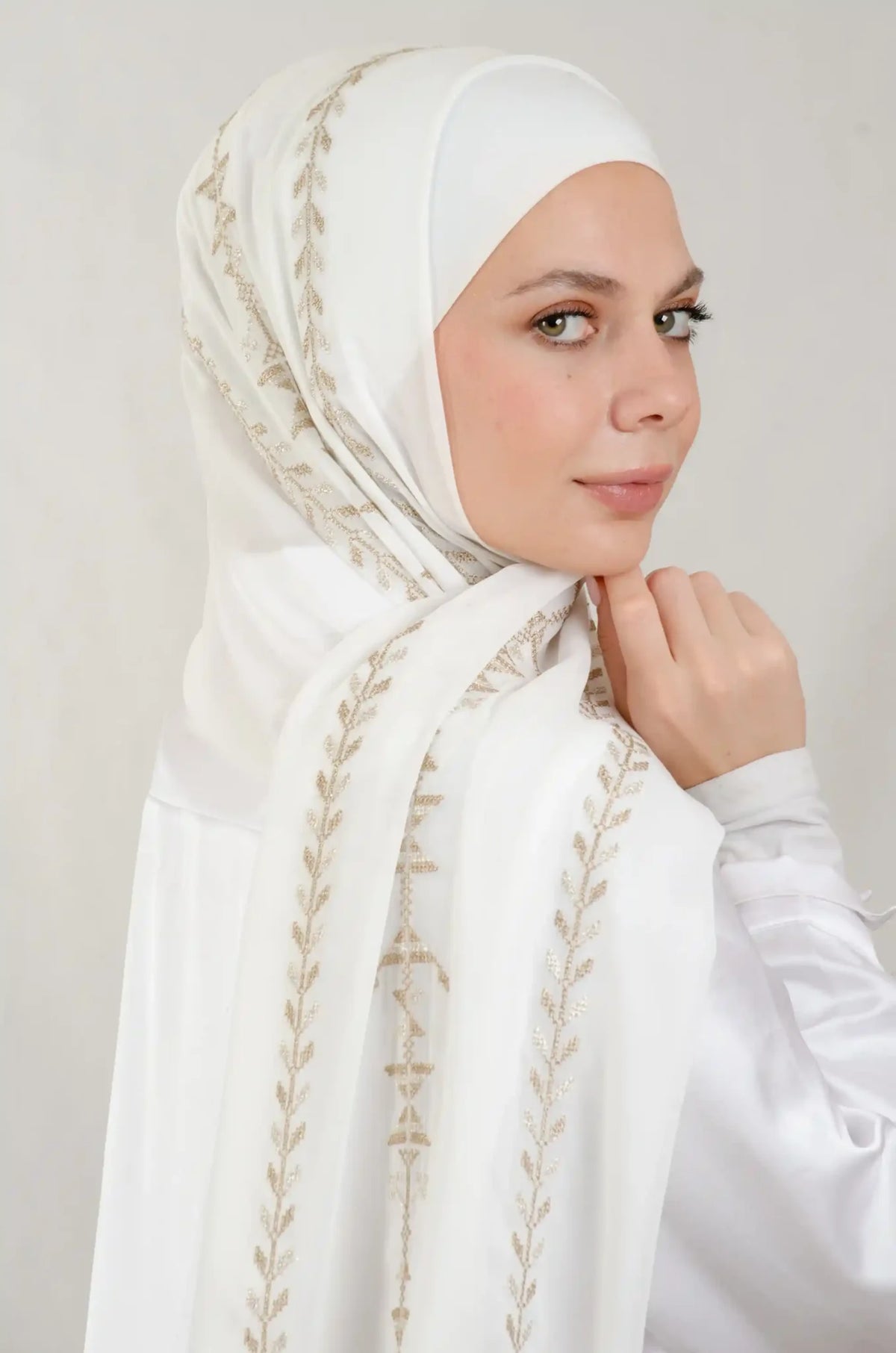 Tatreez Embroidered Hijab | Cypress Vine - Gold