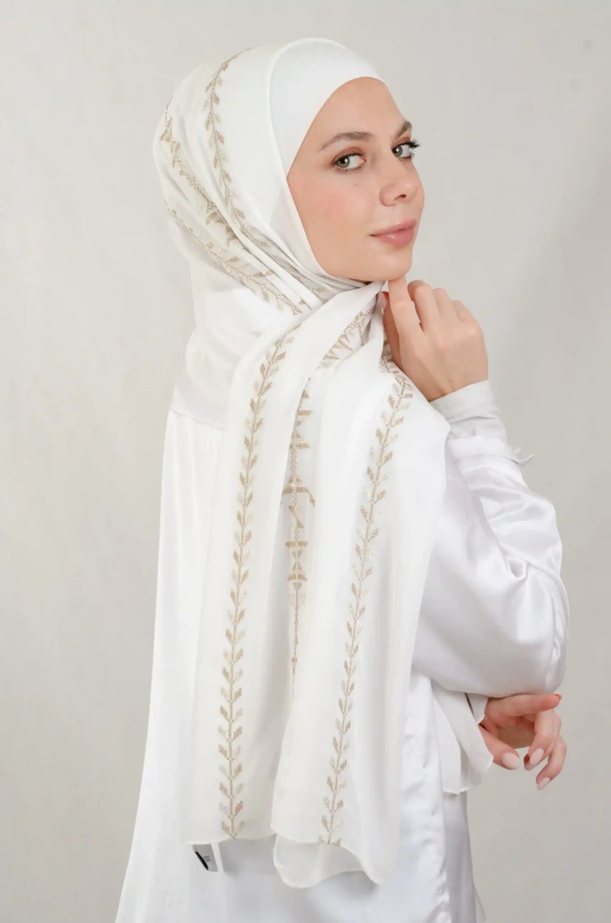 Tatreez Embroidered Hijab | Cypress Vine - Gold
