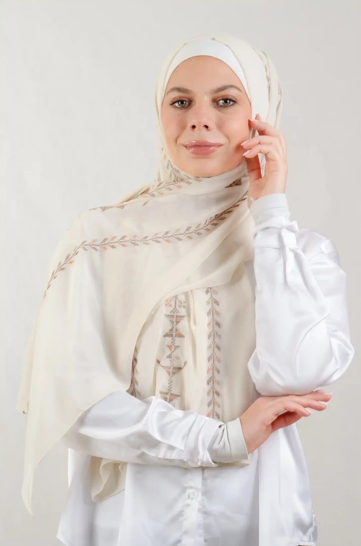 Tatreez Embroidered Hijab | Cypress Vine - Beige