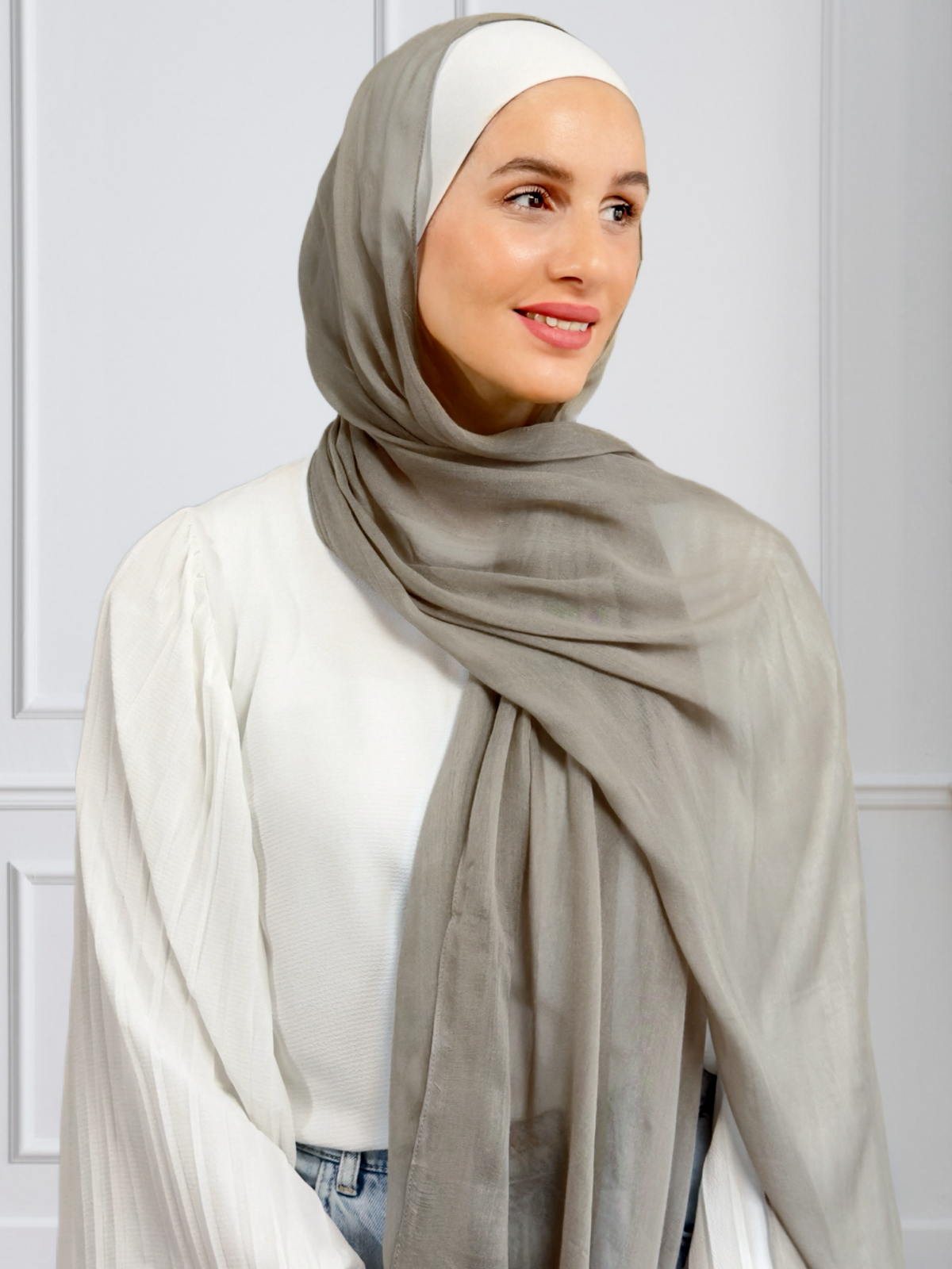 Linen Hijab - Warm Gray
