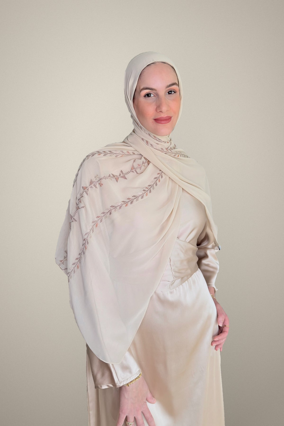 Tatreez Embroidered Hijab Cypress Vine - Beige