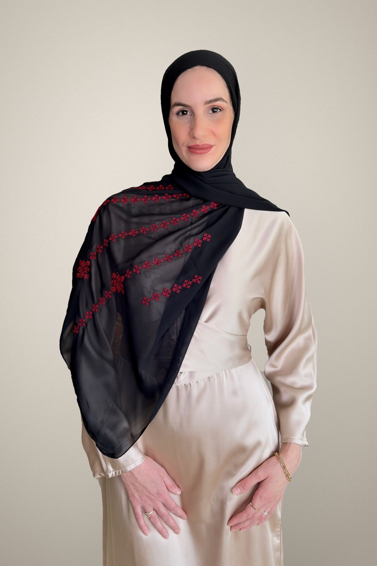 Tatreez Embroidered Hijab Taif - Black - Red Mix