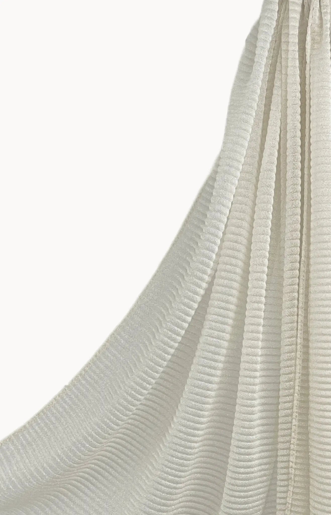 Champagne Crinkle Cashmere Hijab - Modest Essence
