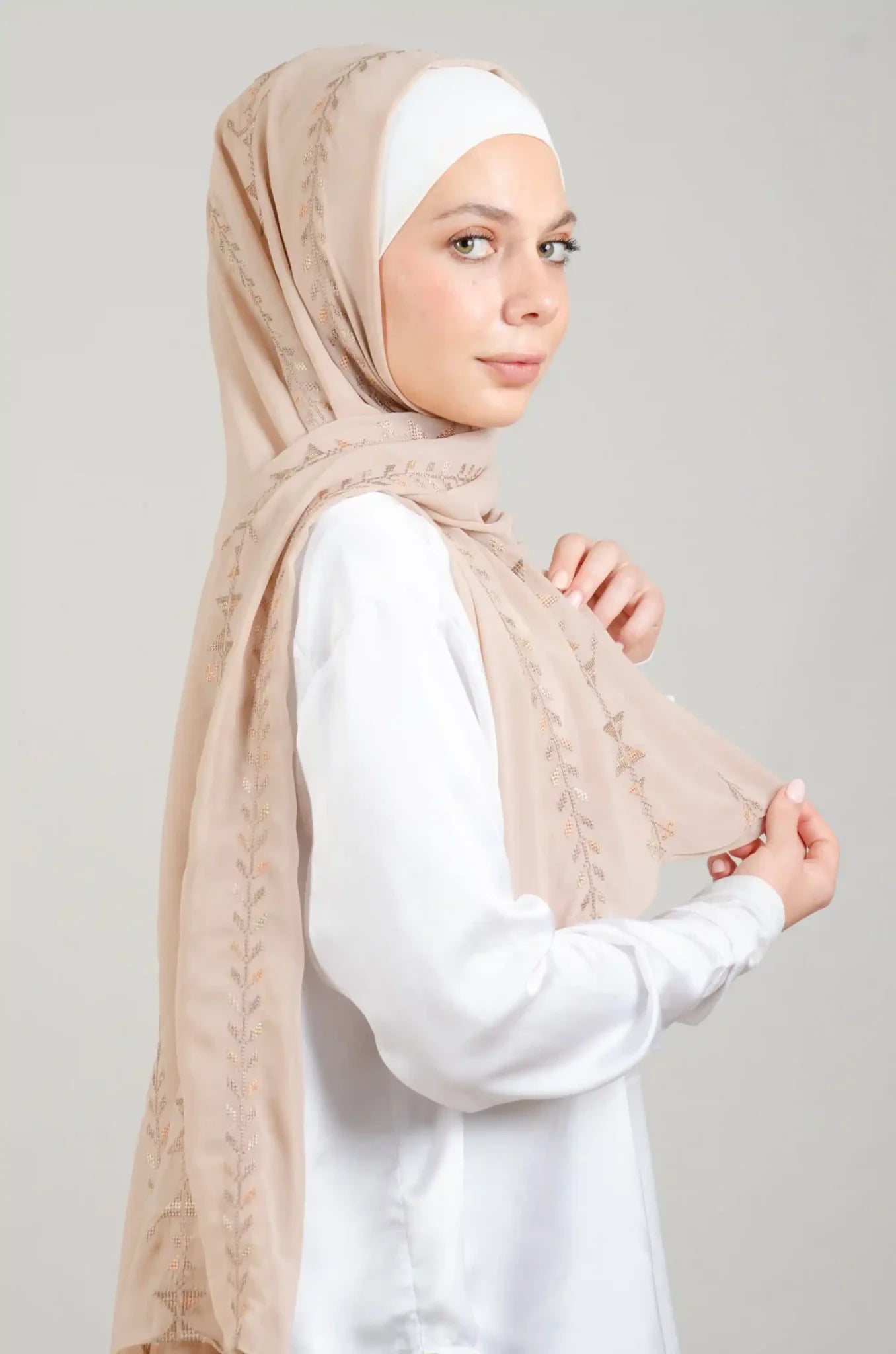 Tatreez Embroidered Hijab | Cypress Vine - Dark beige