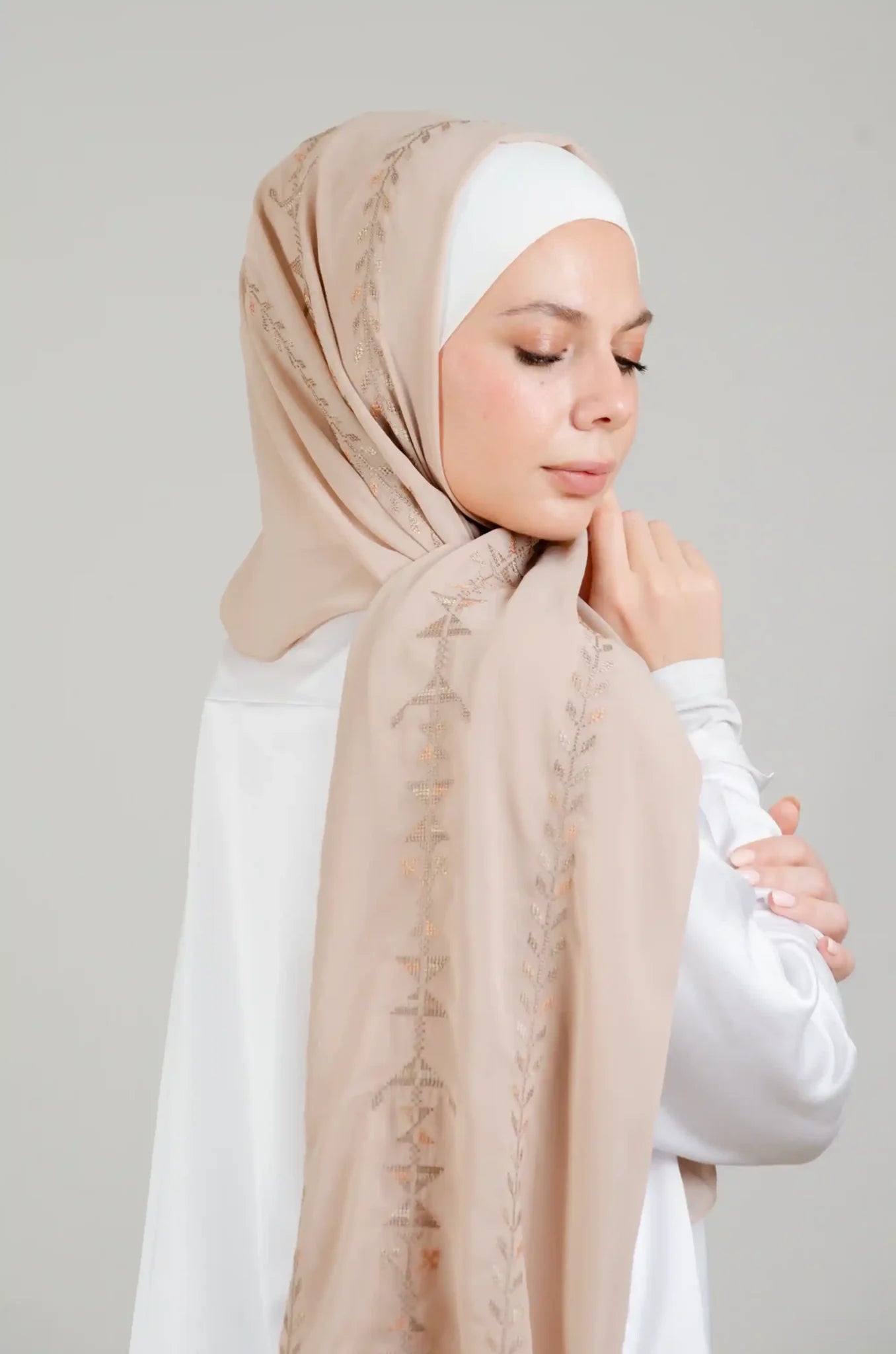 Tatreez Embroidered Hijab | Cypress Vine - Dark beige