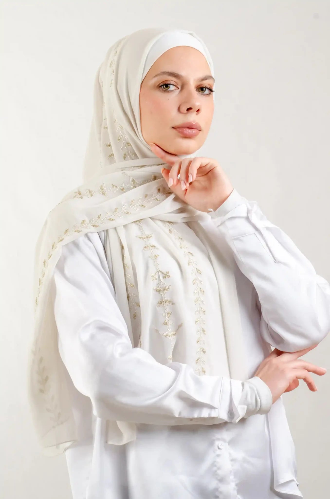 Tatreez Embroidered Hijab | Cypress Vine - Metal