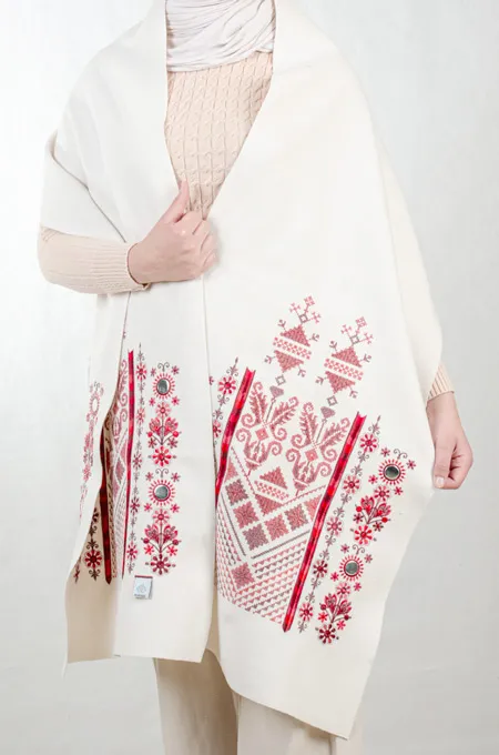 Tatreez Embroidered Shawl | Nabati Ivory - Red Mix