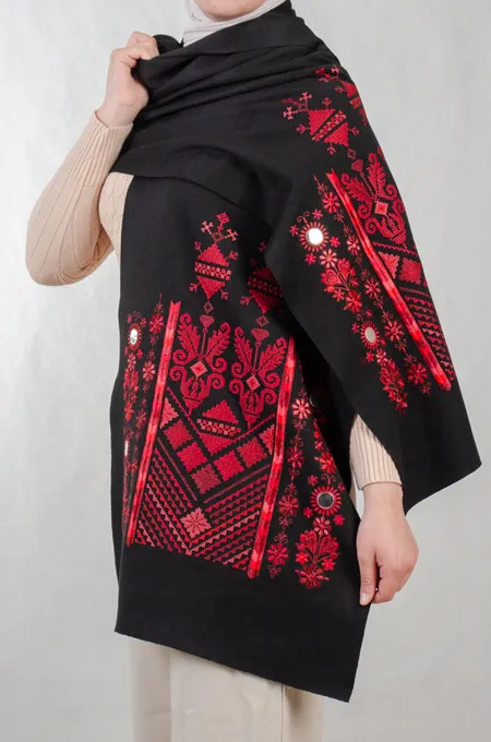 Tatreez Embroidered Shawl | Nabati Black - Red Mix