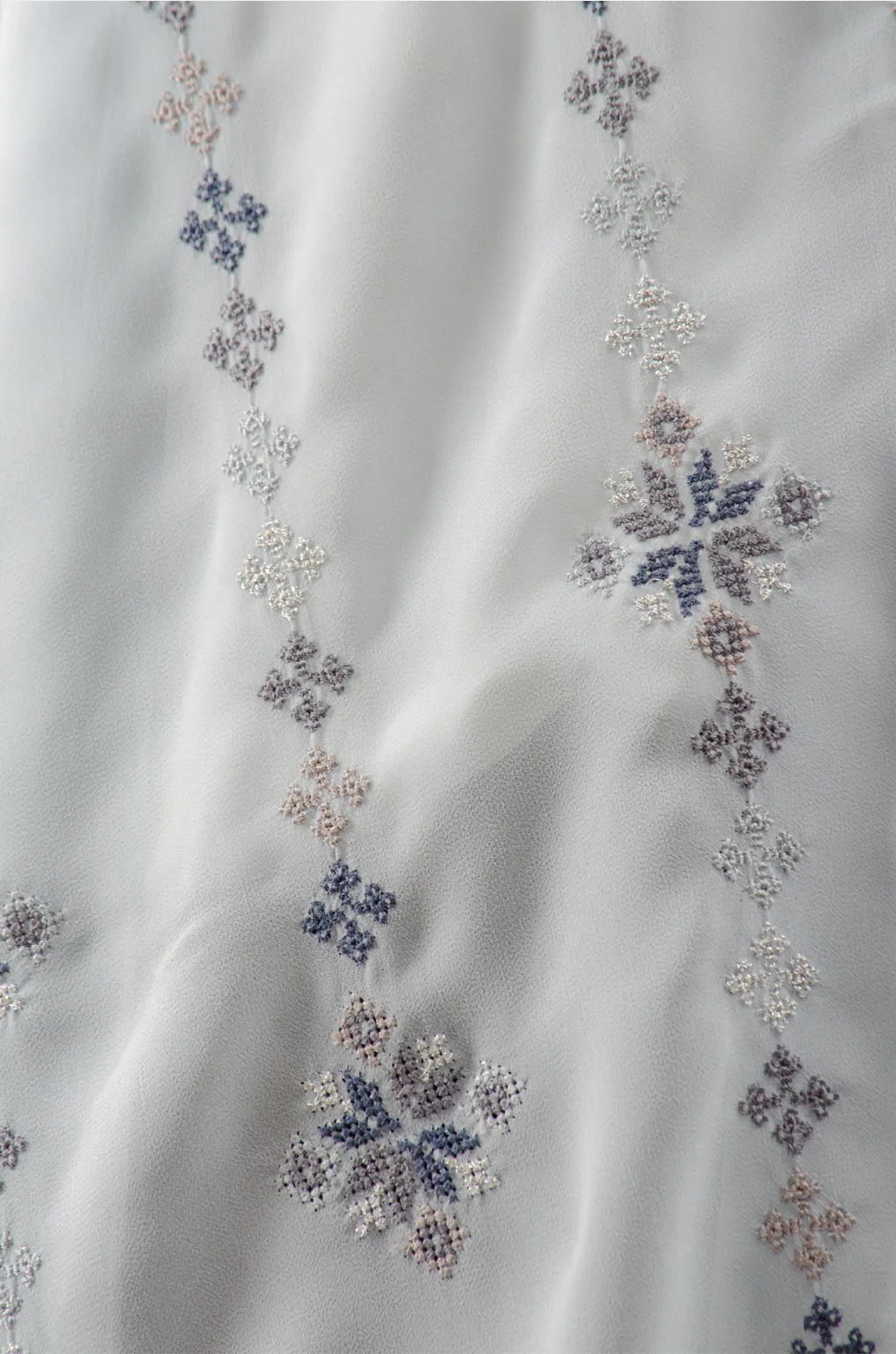 Tatreez Embroidered Hijab | Taif - Dirty Blue
