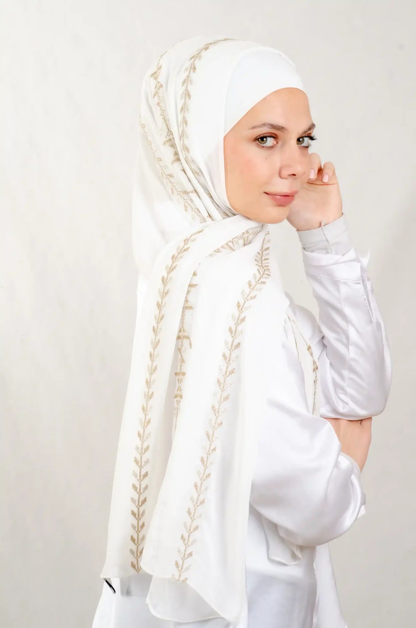 Tatreez Embroidered Hijab | Cypress Vine - Gold