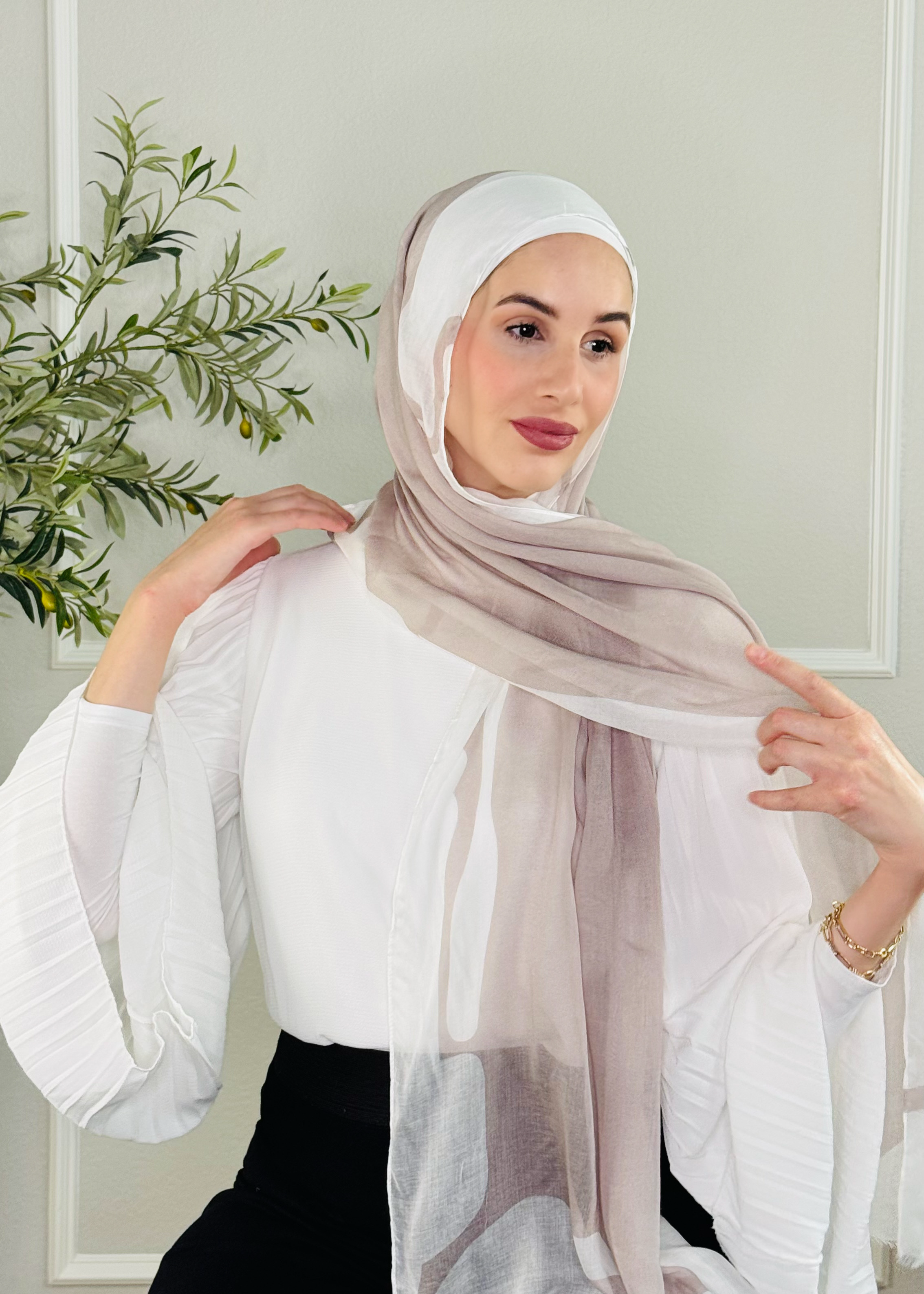 Marble Printed Linen Hijab - Oat Beige with OffWhite