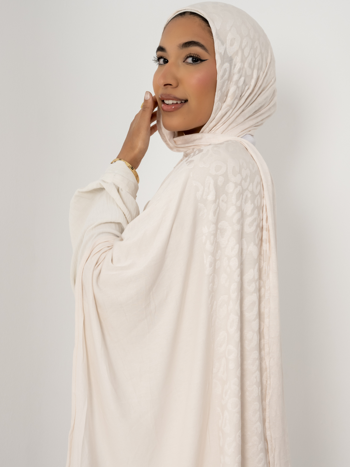 Tiger Patterned Jersey Hijab - Oat Beige