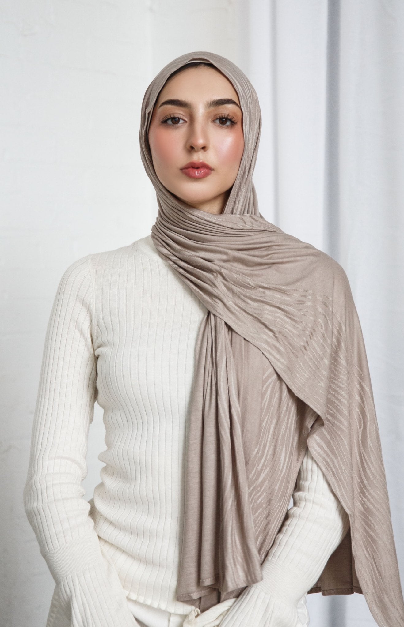 Wood Brown Patterned Jersey Hijab - Modest Essence