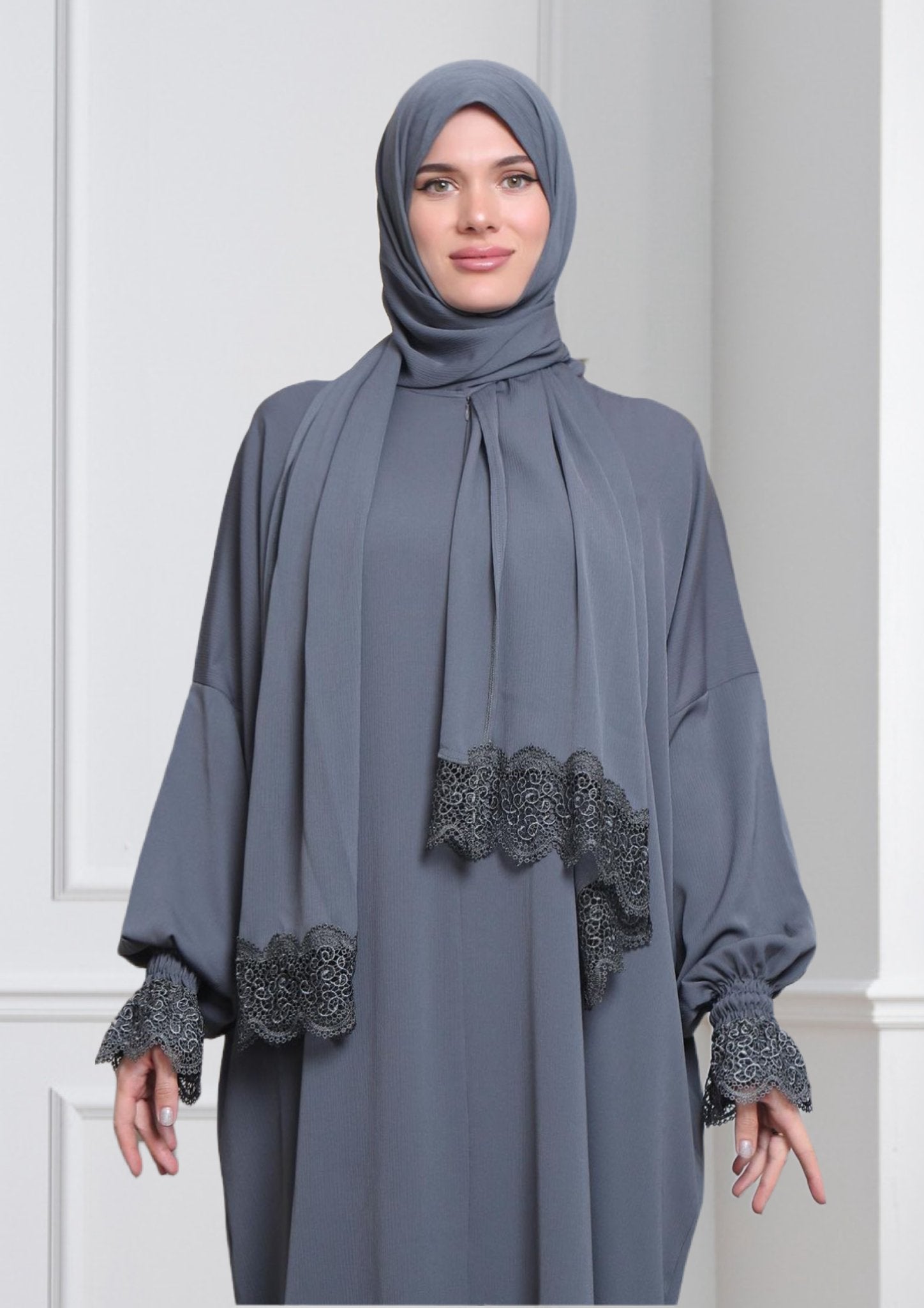 Luxury Crepe Prayer Set - Abaya - Modest Essence