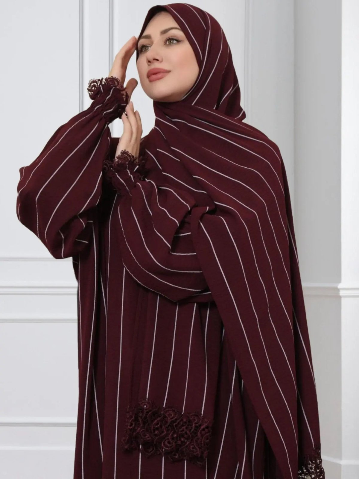 Luxury Striped Prayer Set - Abaya - Modest Essence