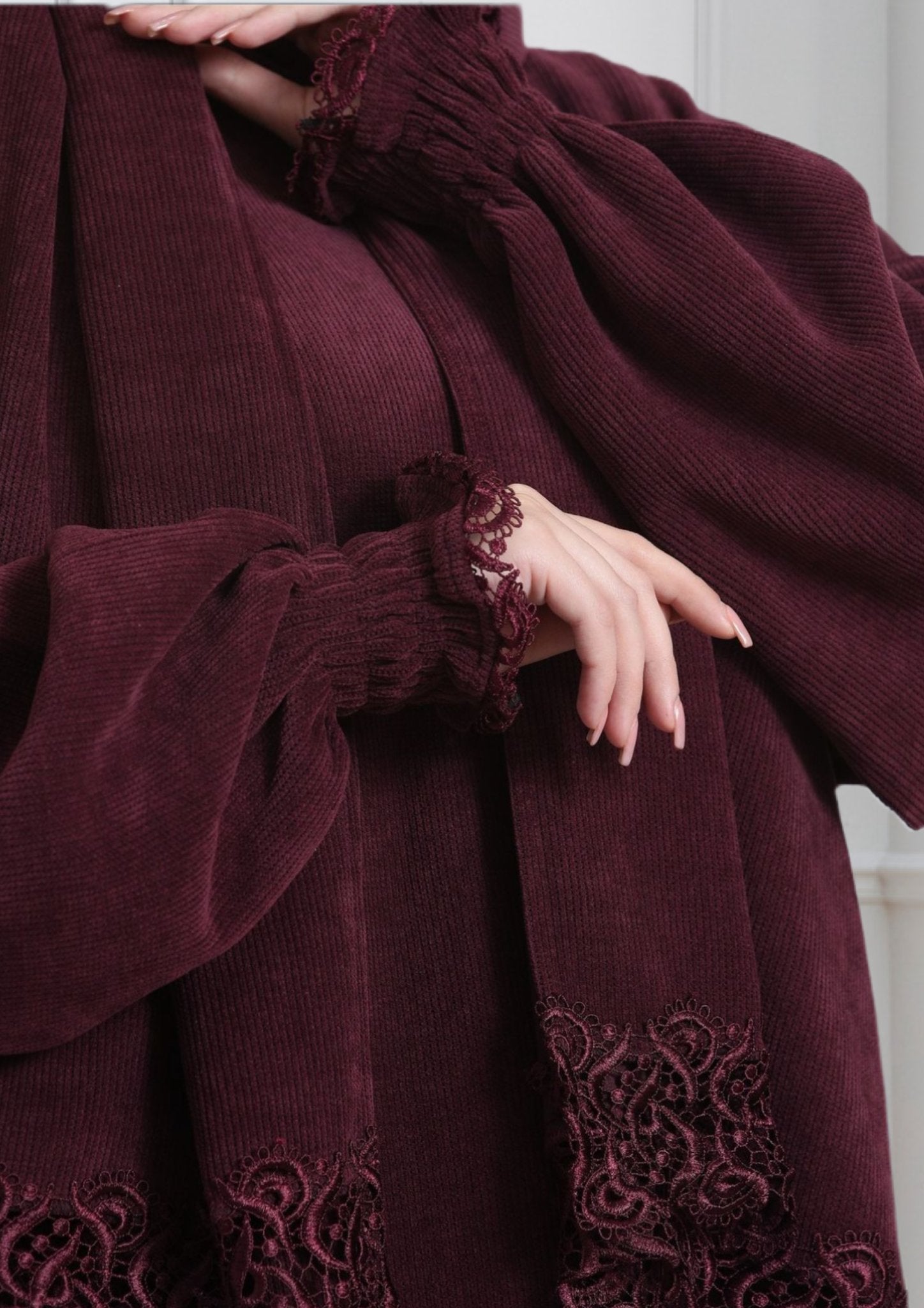 Luxury Striped Wool Prayer Set - Abaya - Modest Essence