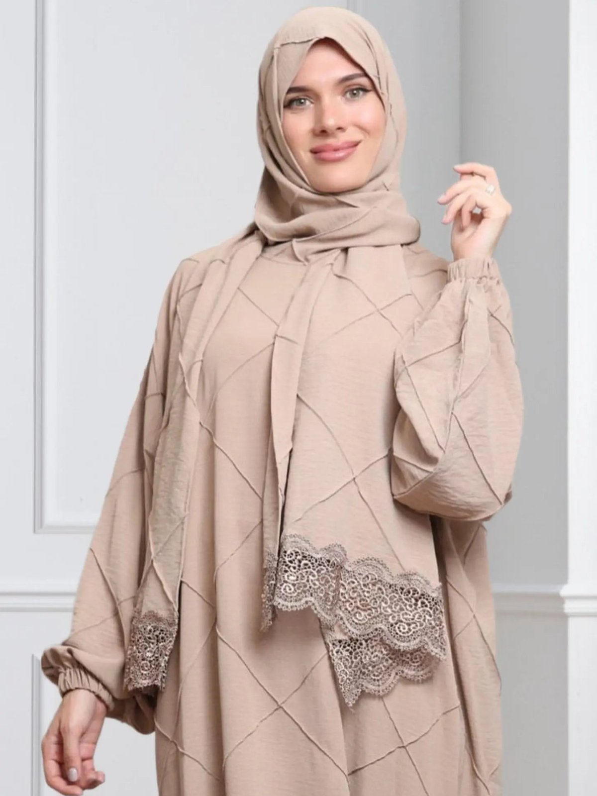 Luxury Textured Prayer Set - Abaya - Modest Essence