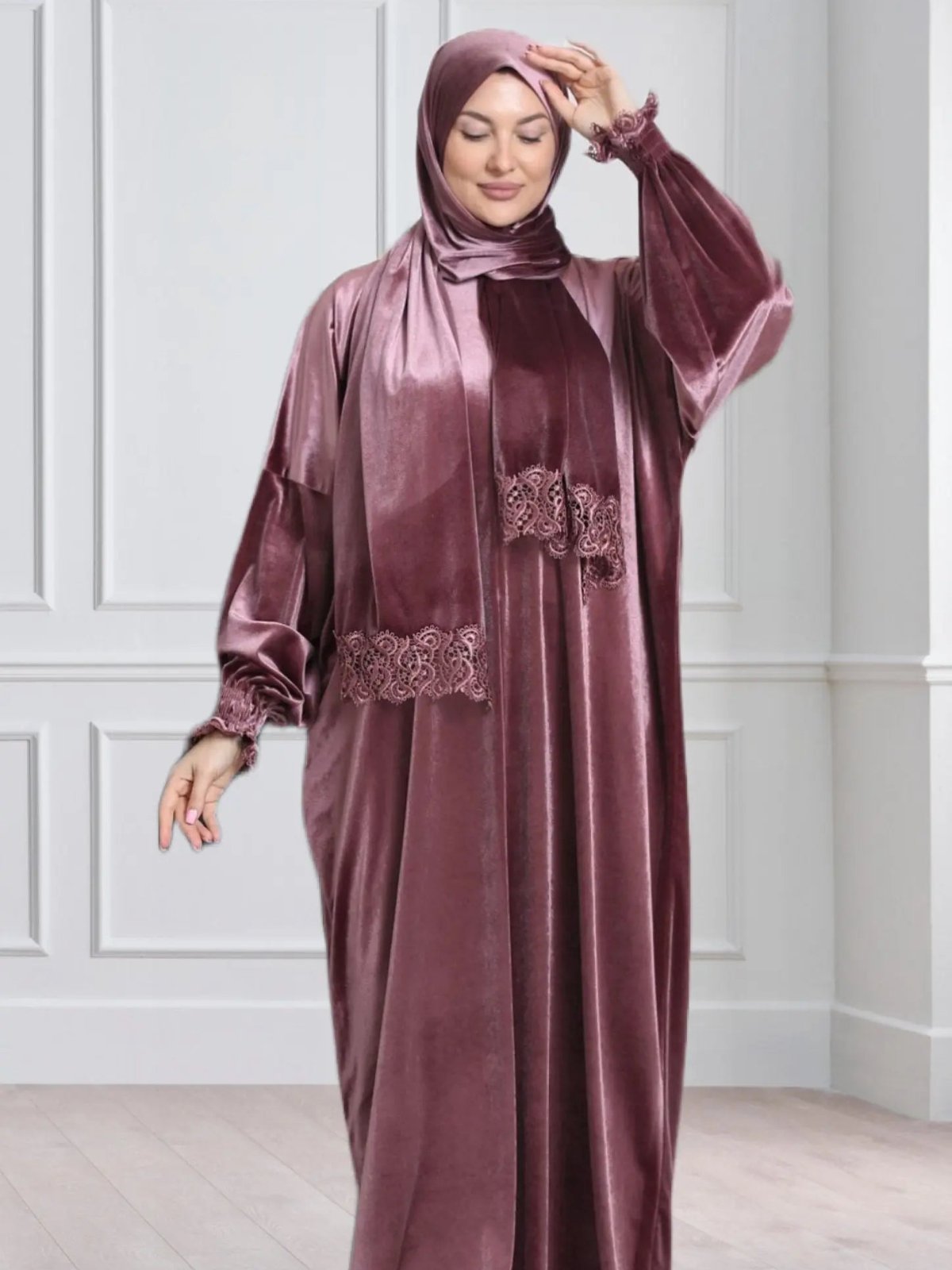 Luxury Velvet Prayer Set - Abaya - Modest Essence