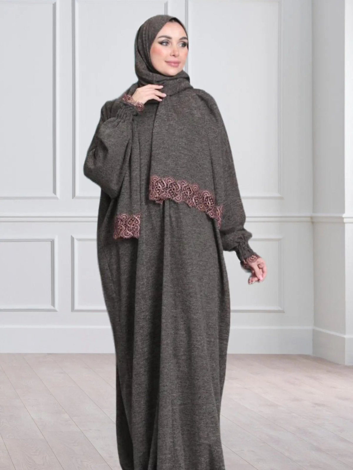 Luxury Wool Prayer Set - Abaya - Modest Essence