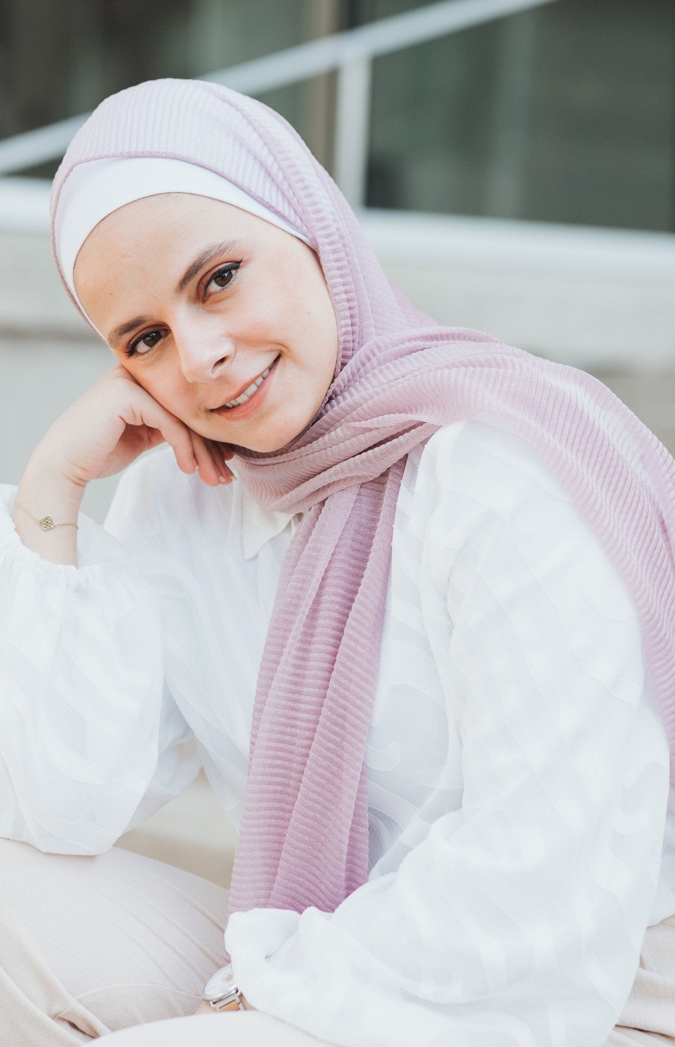 Plum Crinkle Cashmere Hijab - Modesty Box